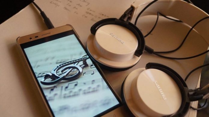 Digital music distribution
