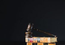 Legal aspects of corporate intellectual property licencing