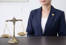 Functions of Business Law : an insight