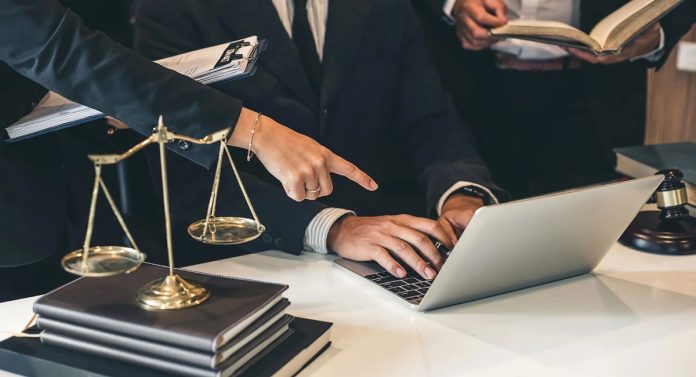 10 Hiring Trends Every Lawyer Should Watch in 2025